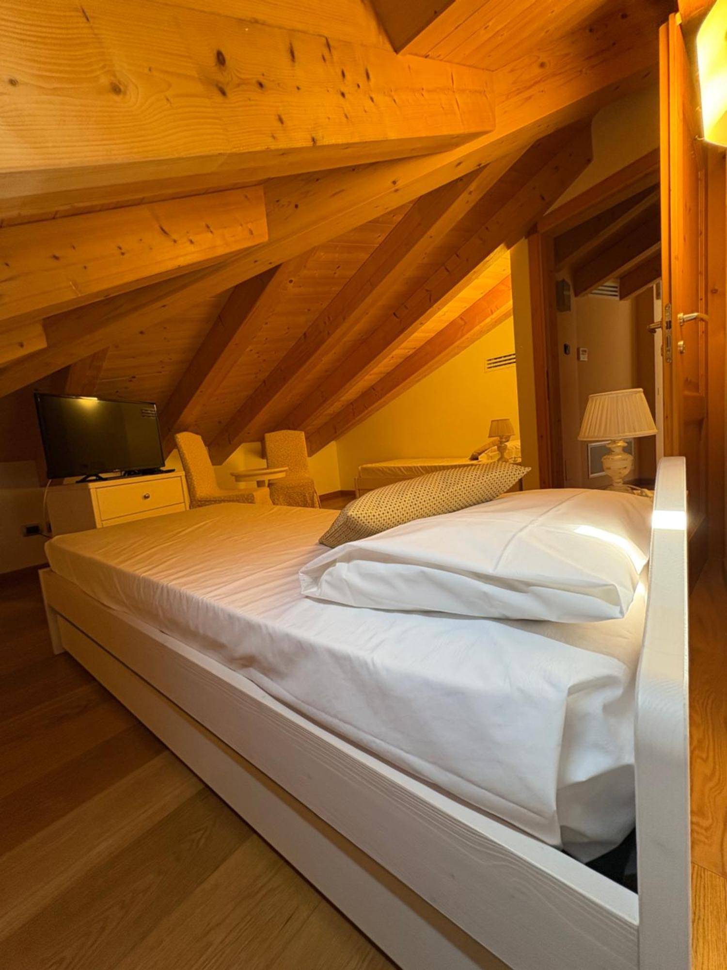 Garni Hotel Tignale Εξωτερικό φωτογραφία