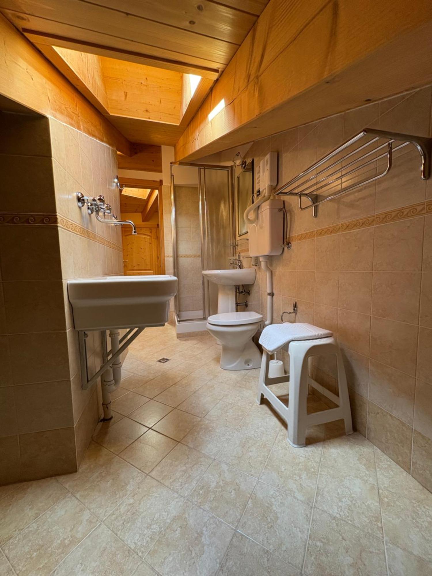 Garni Hotel Tignale Εξωτερικό φωτογραφία