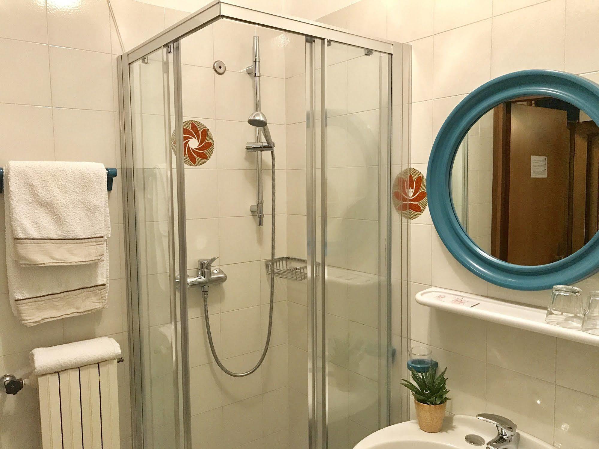 Garni Hotel Tignale Εξωτερικό φωτογραφία